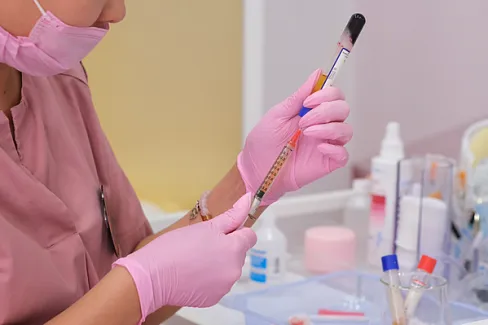 Плазмотерапия для лечения акне