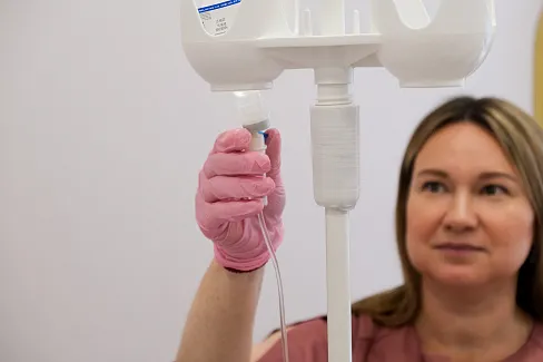 Капельницы красоты быстро доставляют витамины